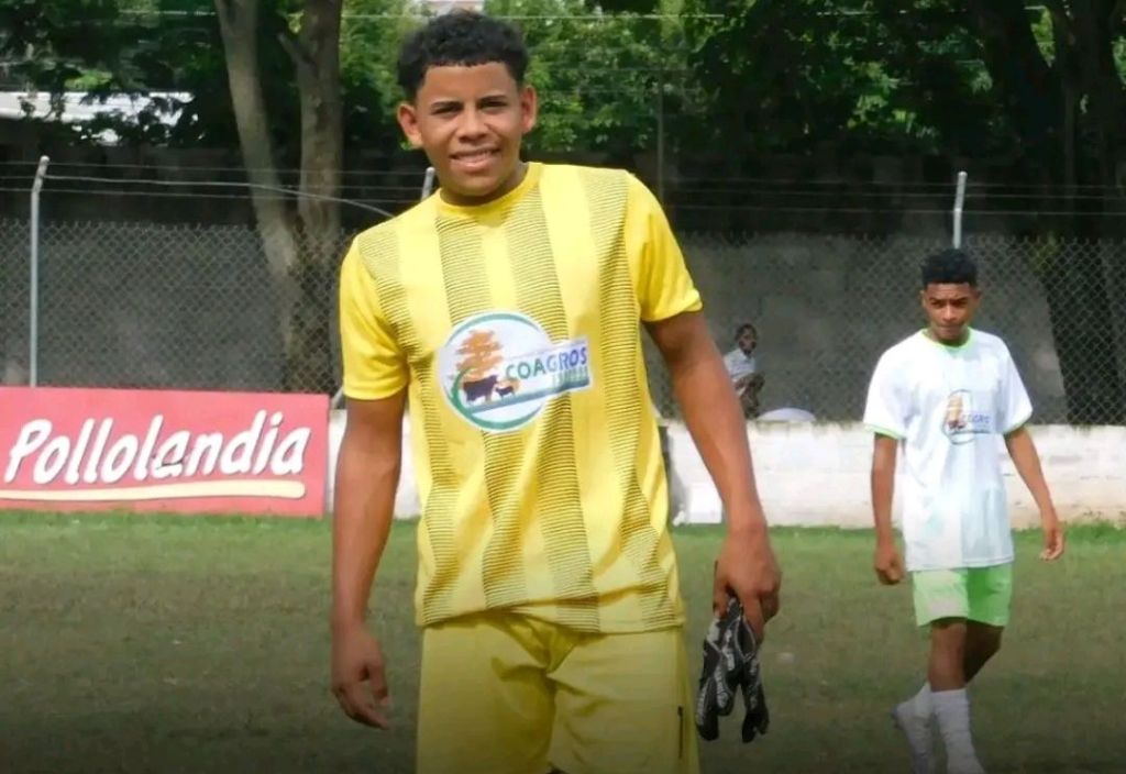 Edy Estrada, el joven guardameta de Sulaco que da el salto a la Segunda División de Honduras