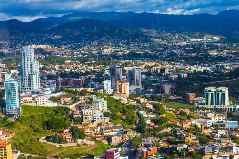 Banco Mundial proyecta que Honduras crecerá 3.4% en 2026, por encima del promedio regional