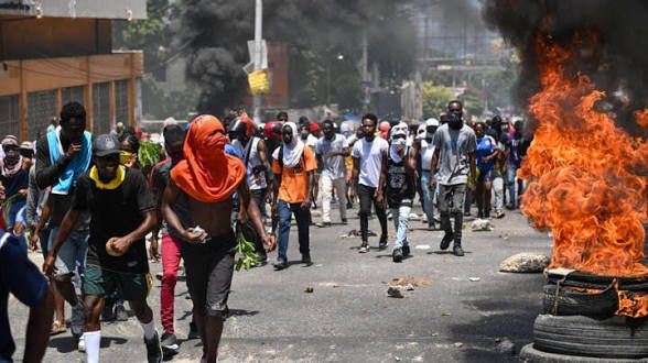 Bukele anuncia operación militar para rescatar a cuatro salvadoreños secuestrados en Haití y amenaza a las pandillas